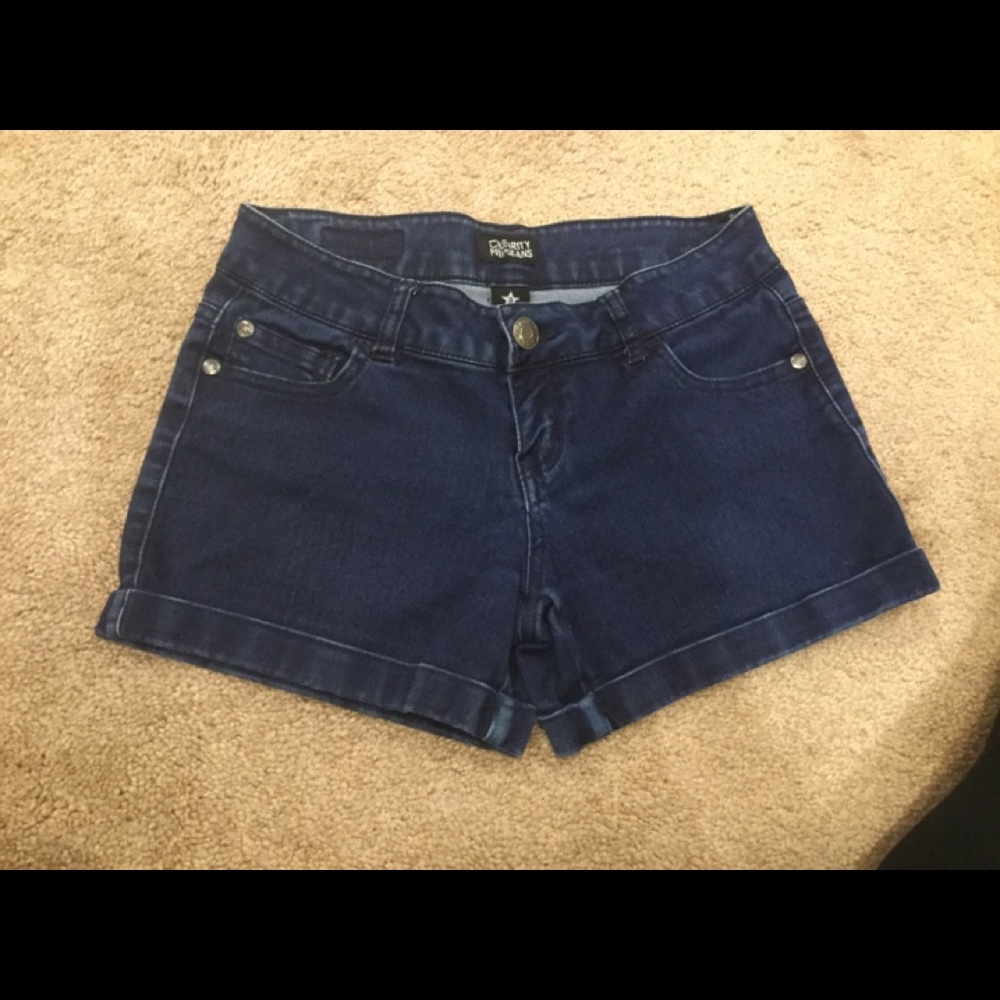 Celebrity Pink Jeans, Size 3 Juniors shorts DP